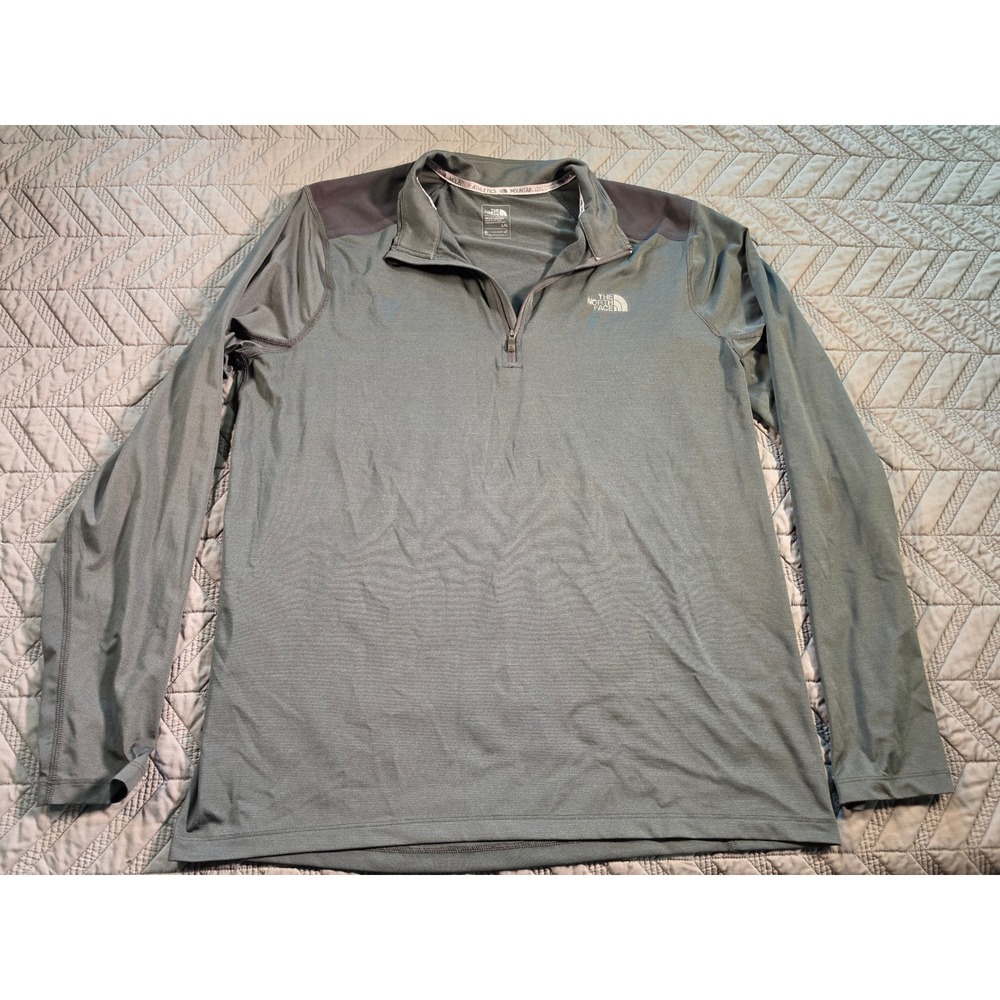 The North Face Mountain Athletics FlashDry-XD Quarter Zip Pullover Gray Mens L